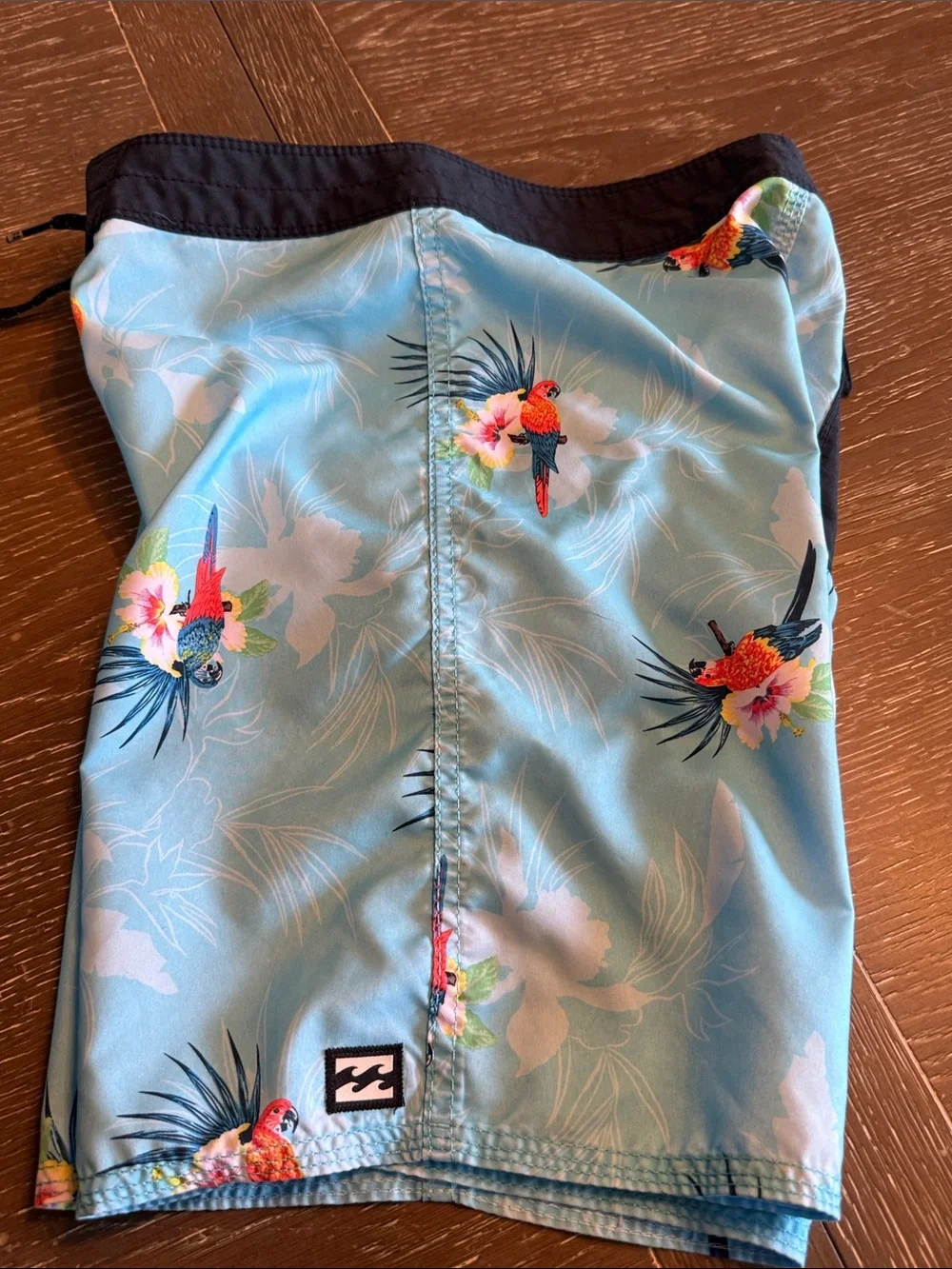 Billabong Swim Trunks boys youth floral parrot swim trunks size 27 large